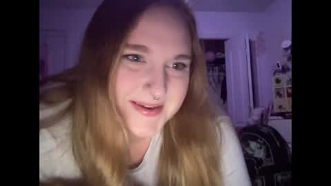 Snapshot of thickgingergoddess chatting on January 2, 2025, 6:40 am Ariel online show from January 2, 2025, 6:40 am