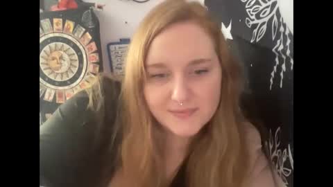 Snapshot of thickgingergoddess chatting on January 25, 2025, 7:28 pm Ariel online show from January 25, 2025, 7:28 pm