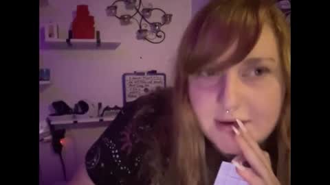 Snapshot of thickgingergoddess chatting on February 22, 2025, 8:53 pm Ariel online show from February 22, 2025, 8:53 pm