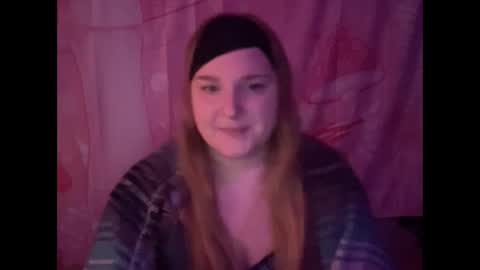 Snapshot of thickgingergoddess chatting on March 12, 2025, 5:28 pm Ariel online show from March 12, 2025, 5:28 pm