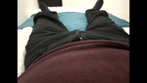 Snapshot of thicksingarters chatting on December 15, 2024, 6:04 pm thicksingarters online show from December 15, 2024, 6:04 pm