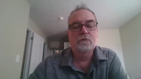 Snapshot of thickwhiteload chatting on November 17, 2025, 8:25 pm thickwhiteload online show from November 17, 2025, 8:25 pm