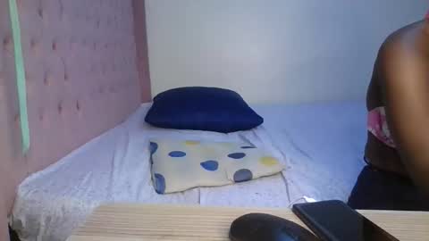 Rue online show from March 25, 2026, 12:38 am