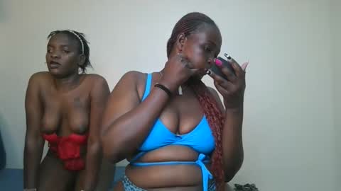 Snapshot of thicky_rue chatting on May 28, 2026, 6:49 pm Rue online show from May 28, 2026, 6:49 pm