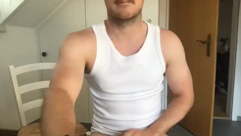 Snapshot of thierrinho8148 chatting on July 13, 2026, 7:33 am thierrinho8148 online show from July 13, 2026, 7:33 am