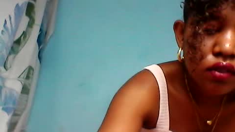 Snapshot of thierryzz chatting on July 7, 2026, 6:47 am thierryzz online show from July 7, 2026, 6:47 am