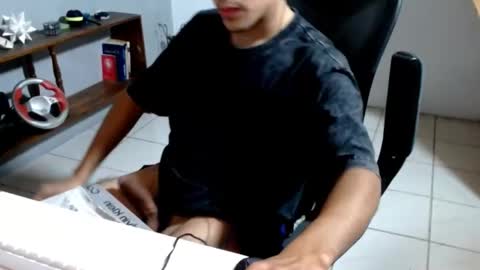 Snapshot of thieves_us chatting on January 17, 2026, 8:56 pm thieves_us online show from January 17, 2026, 8:56 pm