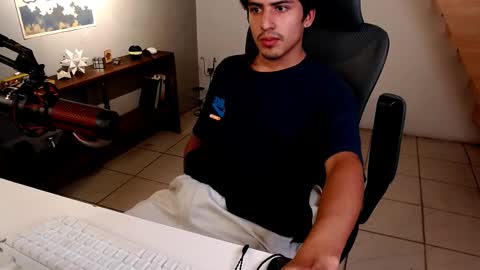 Snapshot of thieves_us chatting on March 2, 2026, 3:52 am thieves_us online show from March 2, 2026, 3:52 am