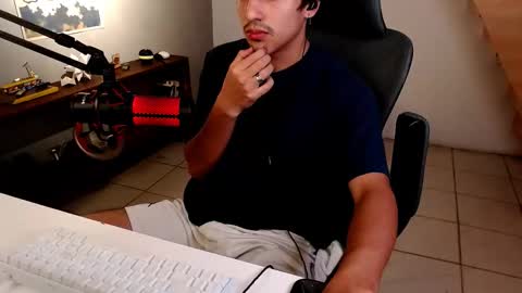 Snapshot of thieves_us chatting on March 2, 2026, 5:08 am thieves_us online show from March 2, 2026, 5:08 am