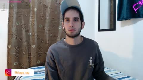 Snapshot of thiiago_tay chatting on October 1, 2025, 4:46 pm Thiiago online show from October 1, 2025, 4:46 pm