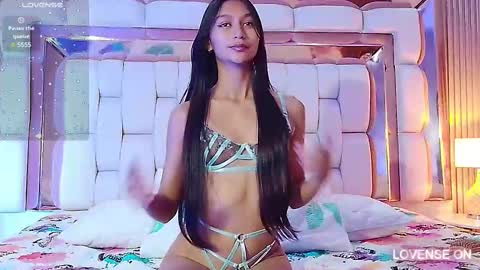 Eva  online show from February 22, 2025, 7:03 pm