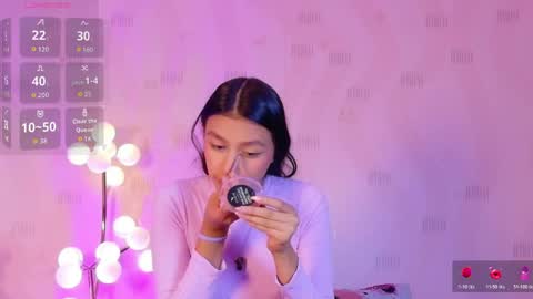 Eva  online show from March 28, 2026, 12:49 pm