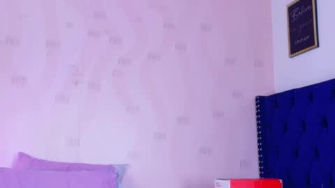 Eva  online show from June 27, 2026, 12:59 am