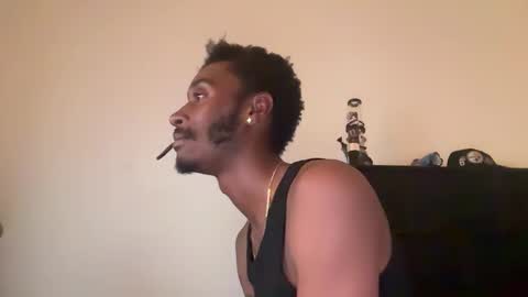 Snapshot of thirdlegkenny chatting on November 21, 2025, 6:01 am thirdlegkenny online show from November 21, 2025, 6:01 am