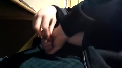 Snapshot of thisdixforyou chatting on January 13, 2025, 8:37 am thisdixforyou online show from January 13, 2025, 8:37 am