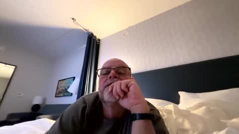 Snapshot of thisguy374 chatting on February 24, 2026, 11:14 pm thisguy374 online show from February 24, 2026, 11:14 pm