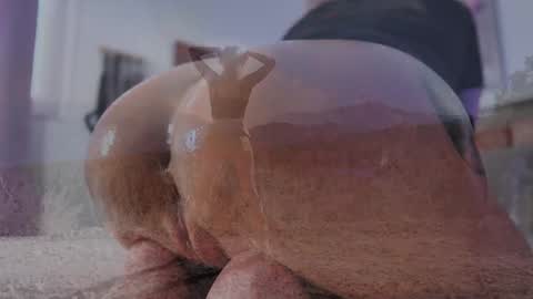 Snapshot of thisisfuckingfun chatting on December 19, 2024, 6:01 pm ThisIsFuckingFun online show from December 19, 2024, 6:01 pm