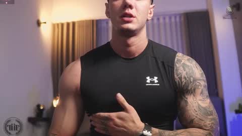 Thomas Falcon online show from October 22, 2025, 1:28 am