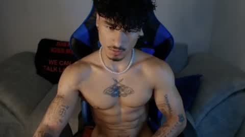 Snapshot of thomas_fit1 chatting on July 10, 2026, 2:16 am Thomas 3 JUST STAY AND BE MY LAST LOVE online show from July 10, 2026, 2:16 am