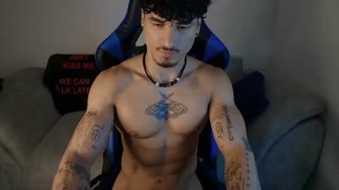 Snapshot of thomas_fit1 chatting on July 15, 2026, 12:49 am Thomas 3 JUST STAY AND BE MY LAST LOVE online show from July 15, 2026, 12:49 am