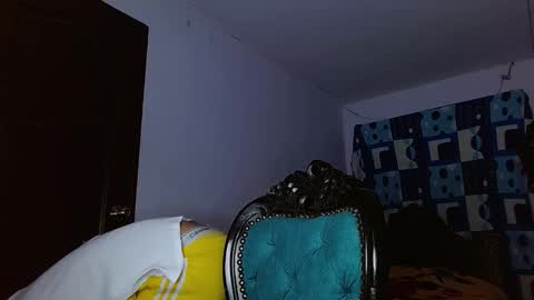 Snapshot of thomas_may4rs chatting on November 10, 2025, 4:00 am ---Thomas--- online show from November 10, 2025, 4:00 am