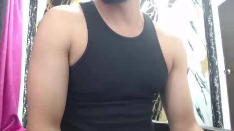 Snapshot of thomas_neuman chatting on February 6, 2026, 8:23 pm Thomas online show from February 6, 2026, 8:23 pm