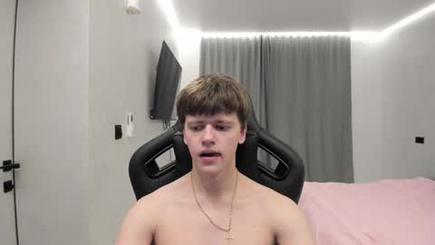 Snapshot of thomas_shelbivip chatting on March 16, 2026, 11:20 pm Tomas online show from March 16, 2026, 11:20 pm