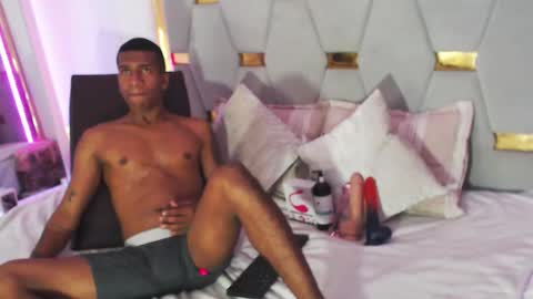 Thomas... online show from January 6, 2025, 9:43 pm