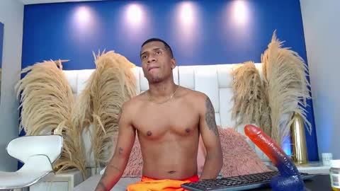 Thomas... online show from February 9, 2025, 7:41 pm