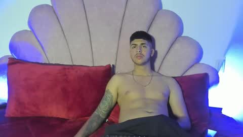 thomas online show from September 25, 2025, 10:08 am