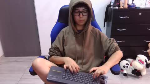 VALERIA online show from December 19, 2025, 7:10 pm