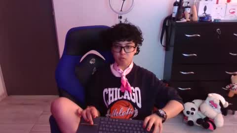 Snapshot of thomascooper_cams chatting on February 4, 2026, 9:20 pm VALERIA online show from February 4, 2026, 9:20 pm