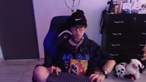 Snapshot of thomascooper_cams chatting on February 7, 2026, 7:50 pm VALERIA online show from February 7, 2026, 7:50 pm