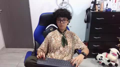 Snapshot of thomascooper_cams chatting on February 19, 2026, 8:49 pm VALERIA online show from February 19, 2026, 8:49 pm