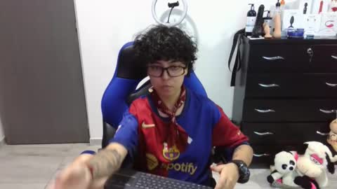 Snapshot of thomascooper_cams chatting on February 23, 2026, 12:30 am VALERIA online show from February 23, 2026, 12:30 am