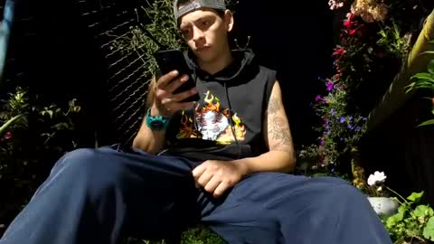 thomasjons online show from June 30, 2026, 4:24 am