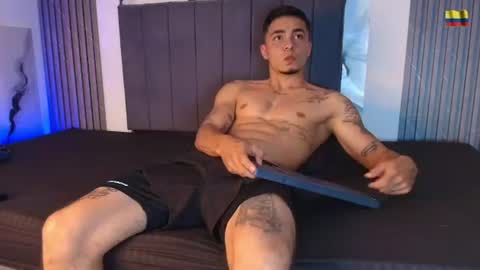 thomass_conor online show from June 12, 2026, 10:19 pm