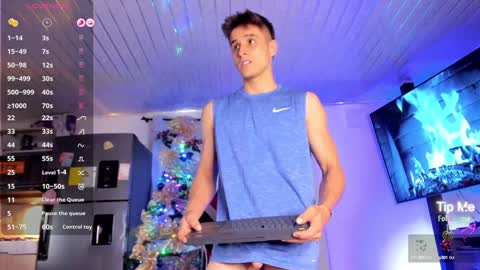 Snapshot of thomklein chatting on December 13, 2024, 8:04 pm Thom Klein online show from December 13, 2024, 8:04 pm