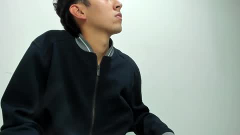  thommy comp online show from March 2, 2025, 9:21 am