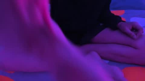  thommy comp online show from March 5, 2025, 3:08 am