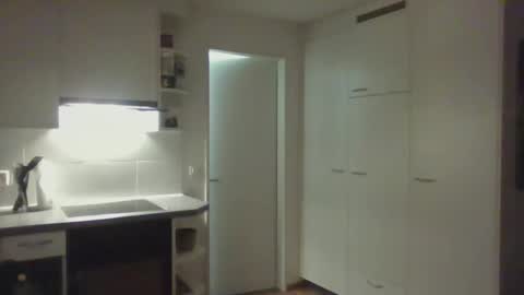 Snapshot of thomster1972good chatting on February 28, 2026, 9:05 pm Tom online show from February 28, 2026, 9:05 pm