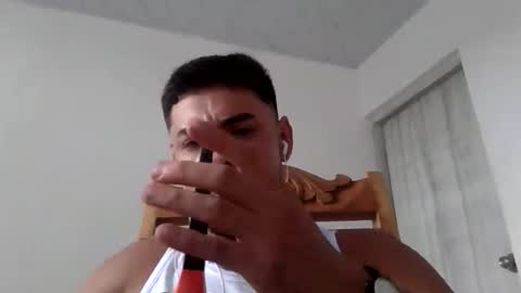 thonybeiio online show from November 1, 2025, 6:43 pm