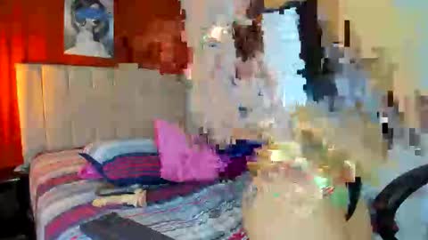 Snapshot of thriana_moon chatting on March 29, 2026, 2:22 am thriana online show from March 29, 2026, 2:22 am