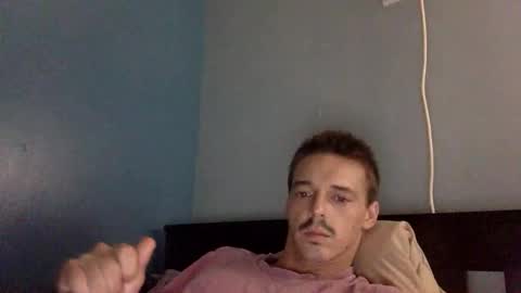 Snapshot of throatitbb chatting on April 7, 2026, 10:20 pm throatitbb online show from April 7, 2026, 10:20 pm