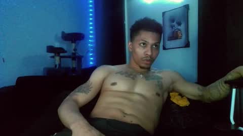 Snapshot of throattaker4l_ chatting on April 17, 2026, 9:45 am ThroatTaker4l online show from April 17, 2026, 9:45 am