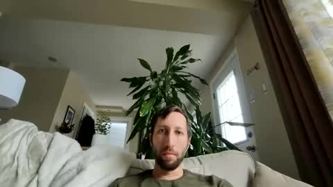 throwawayafteruse20202 online show from November 7, 2025, 4:18 pm