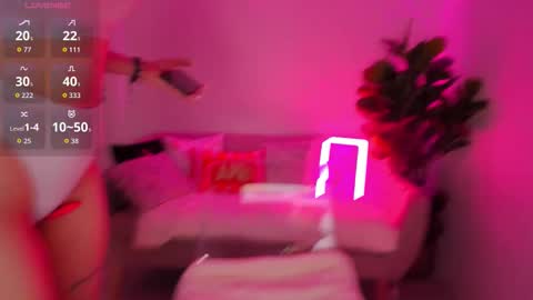 Snapshot of tiabelle chatting on October 12, 2025, 5:34 pm tiabelle online show from October 12, 2025, 5:34 pm