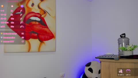 Snapshot of tiago_hannah chatting on January 3, 2025, 12:08 pm carolina online show from January 3, 2025, 12:08 pm