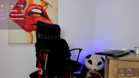 Snapshot of tiago_hannah chatting on January 8, 2025, 10:27 pm carolina online show from January 8, 2025, 10:27 pm