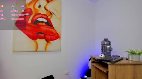 Snapshot of tiago_hannah chatting on January 11, 2025, 1:11 pm carolina online show from January 11, 2025, 1:11 pm